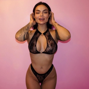 Слив Zusje (Камилы Смогулецкой)